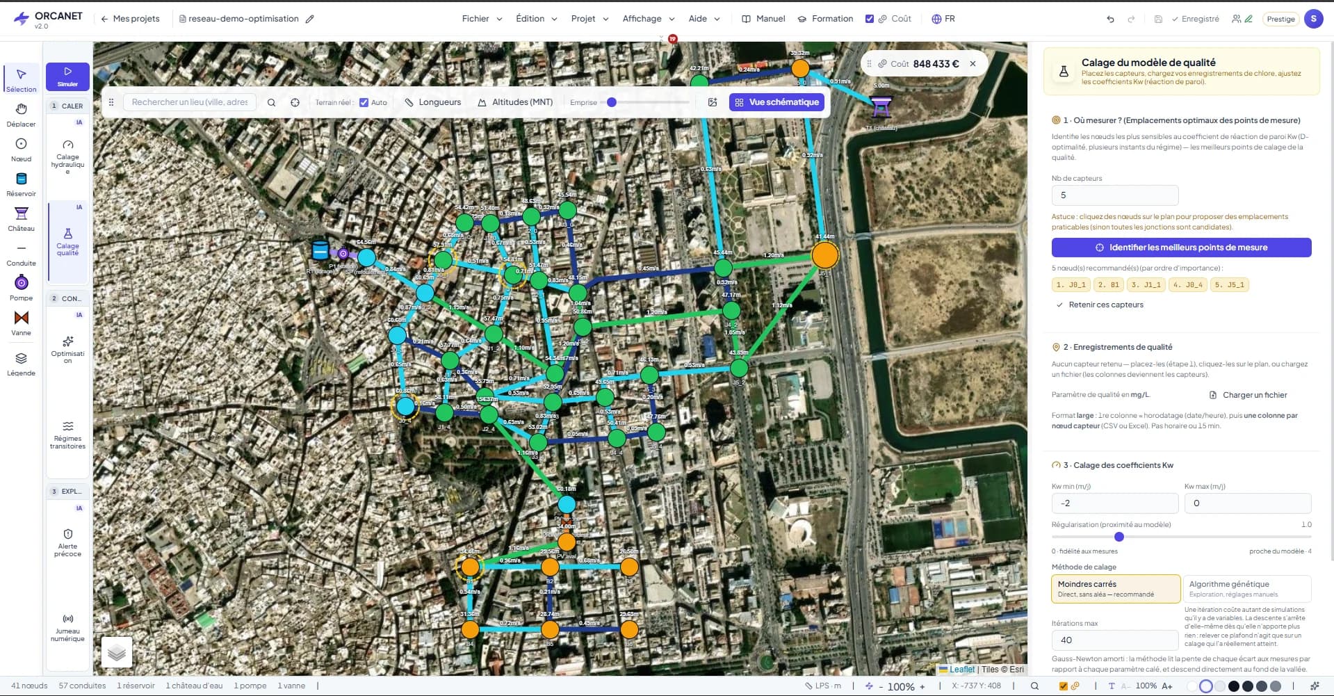 OrcaNet workspace: a water distribution network drawn over a satellite view of a city, with the water quality calibration panel open